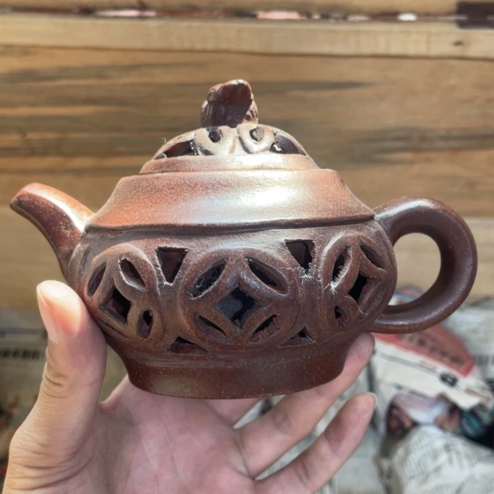 茶壶紫砂老厂紫砂壶一件。