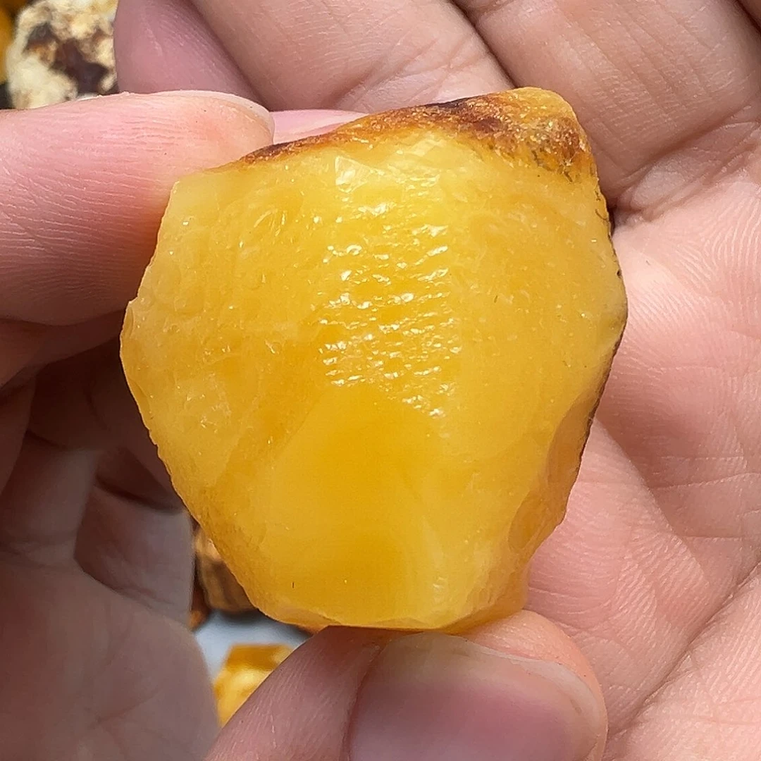 定制琥珀未镶嵌鸡油黄23➕珠子