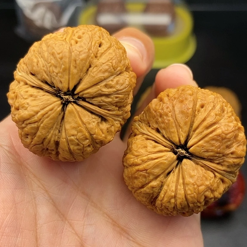 【闪购商品】把件文玩核桃37尺蛇皮球