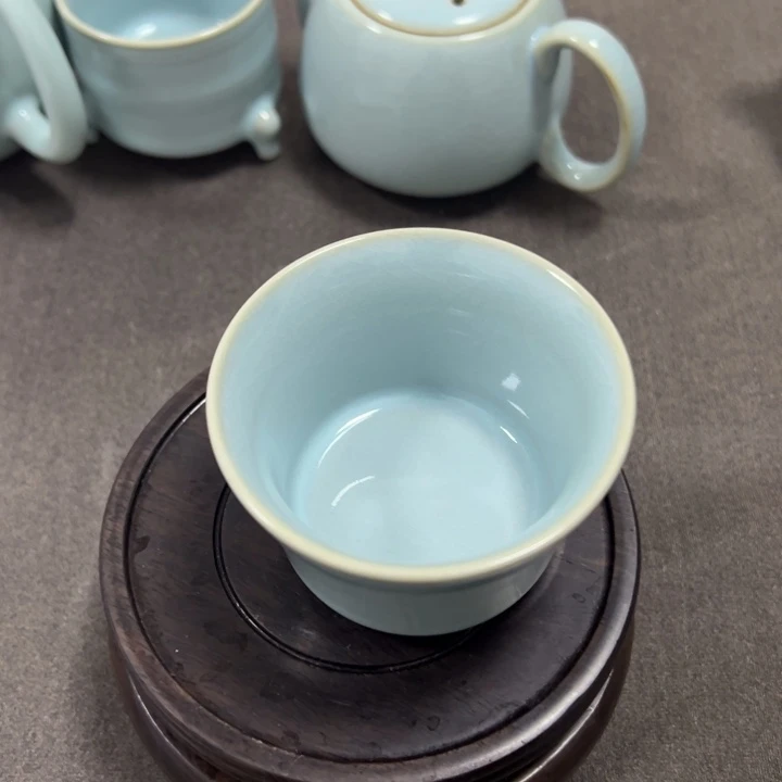 瓷片原产地原矿釉汝瓷