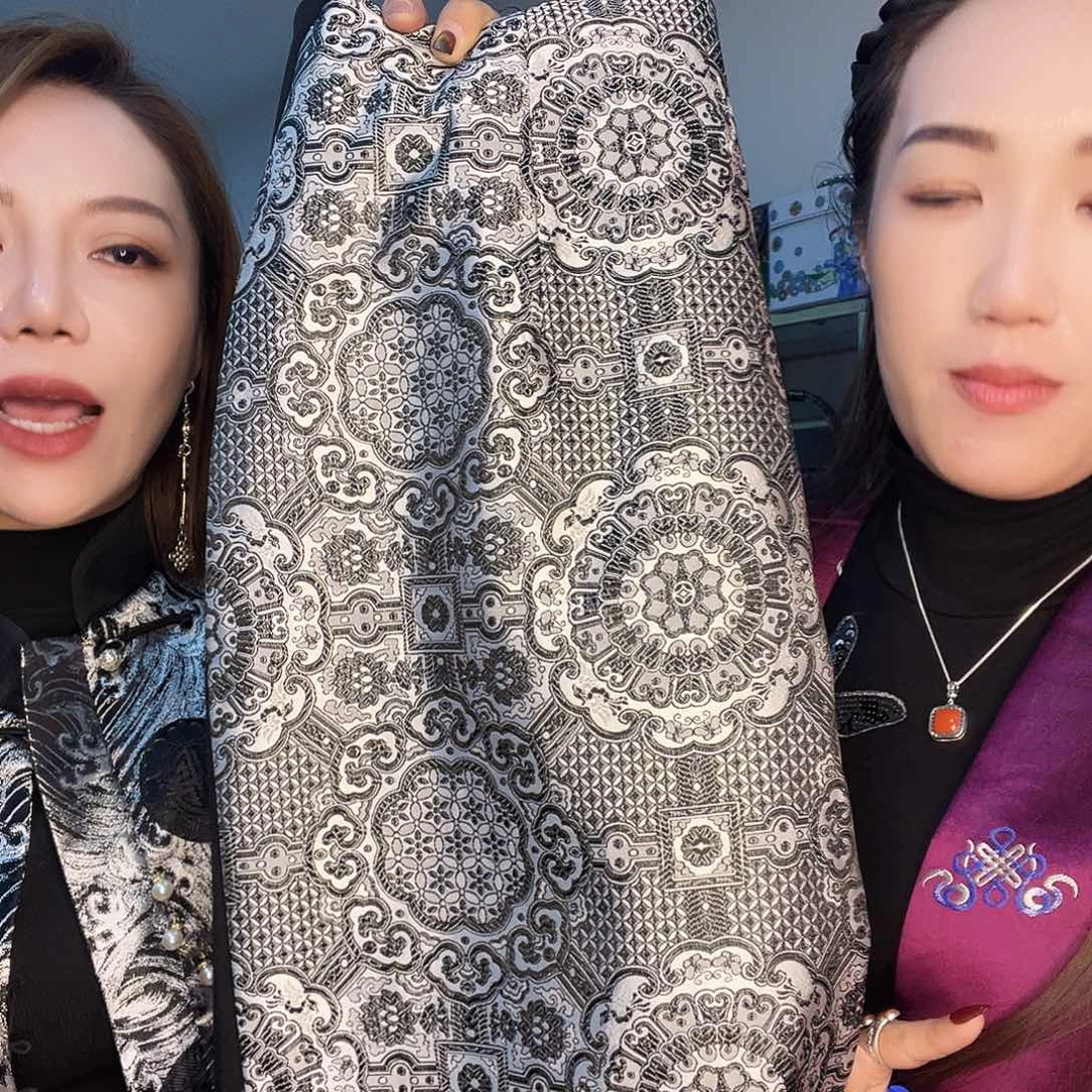 蒙古元素半身裙好看