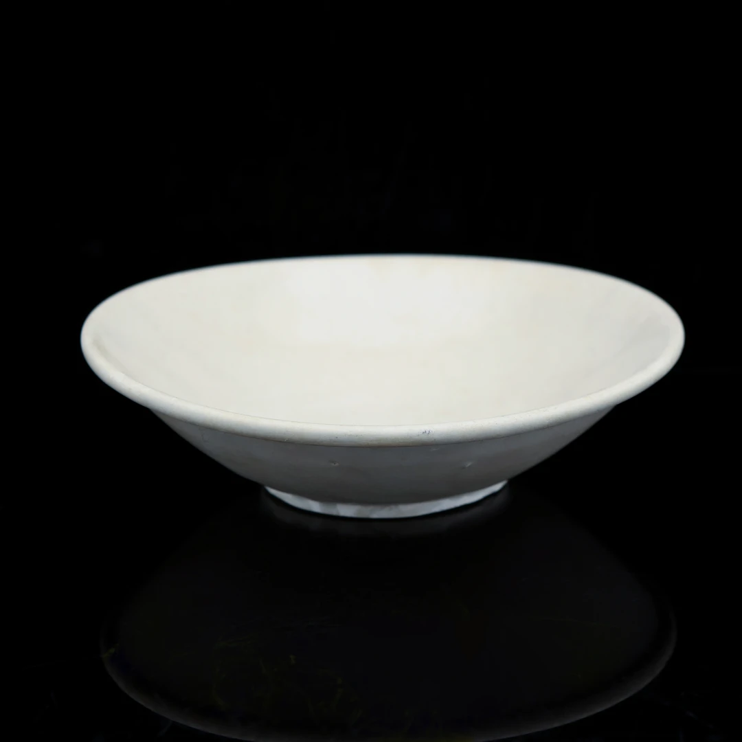 1.白釉玉璧底碗（蓝队）【古董拍卖】