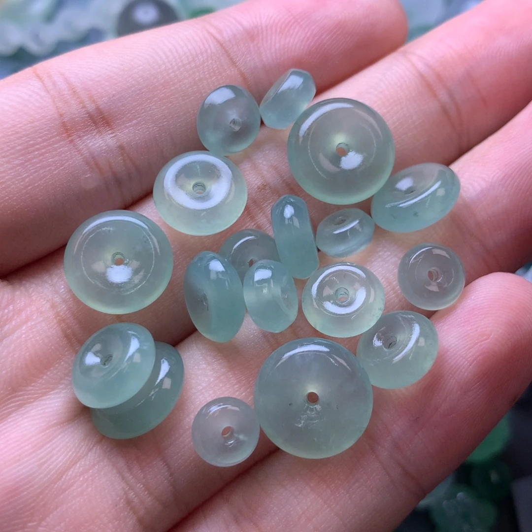 未镶嵌定制翡翠挂件