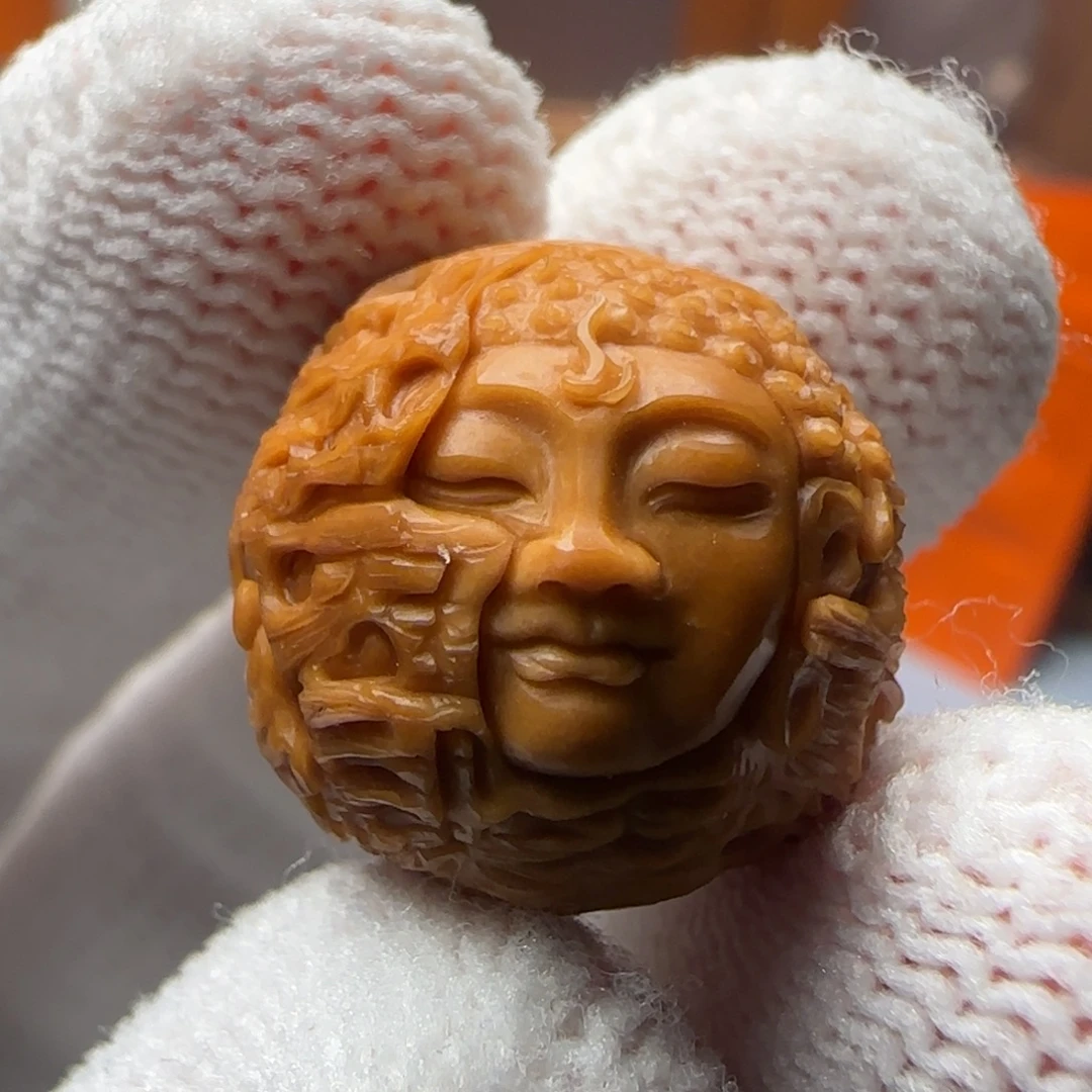 猴头核桃吊坠风化佛