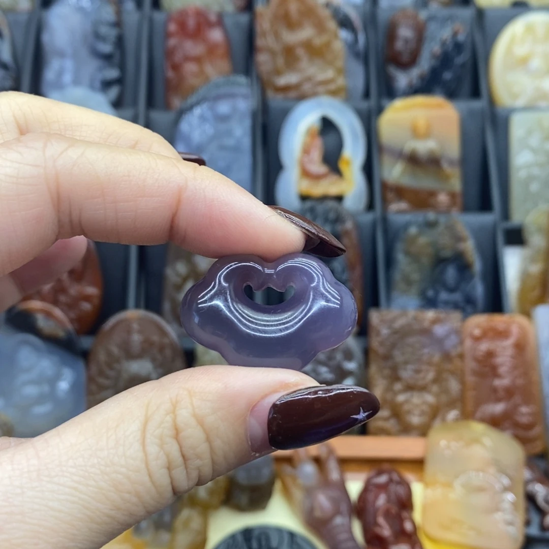 玛瑙/玉髓吊坠(赠链)未镶嵌煙****埃
