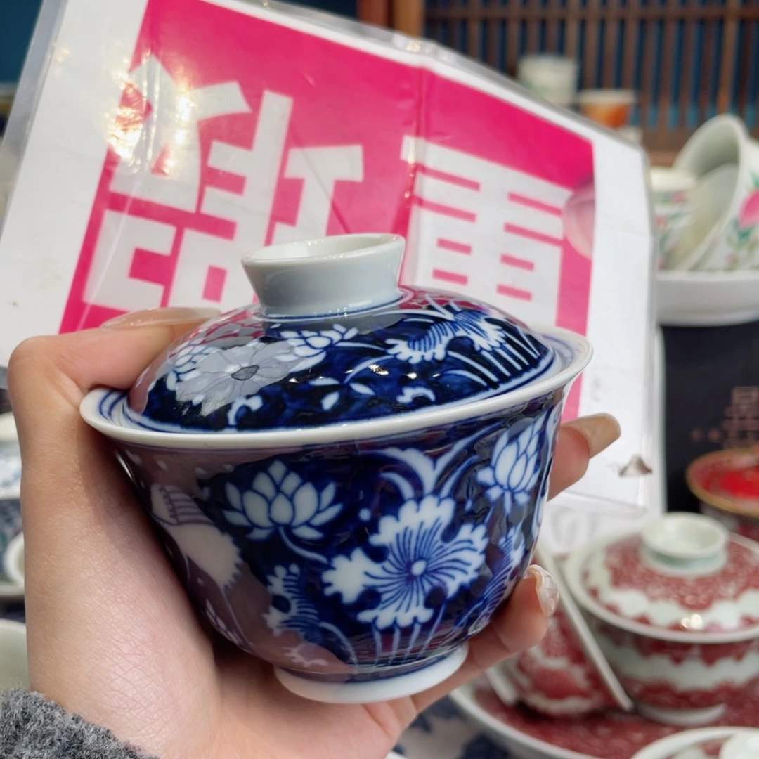 景德镇瓷器的一个