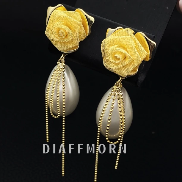 铜合金仿珍珠耳饰 YM《玫瑰故事》小众气质款玫瑰珠珠流苏耳环