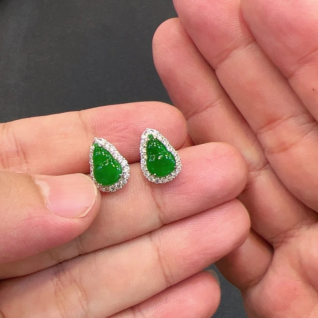 【闪购商品】翡翠18K金镶嵌耳饰