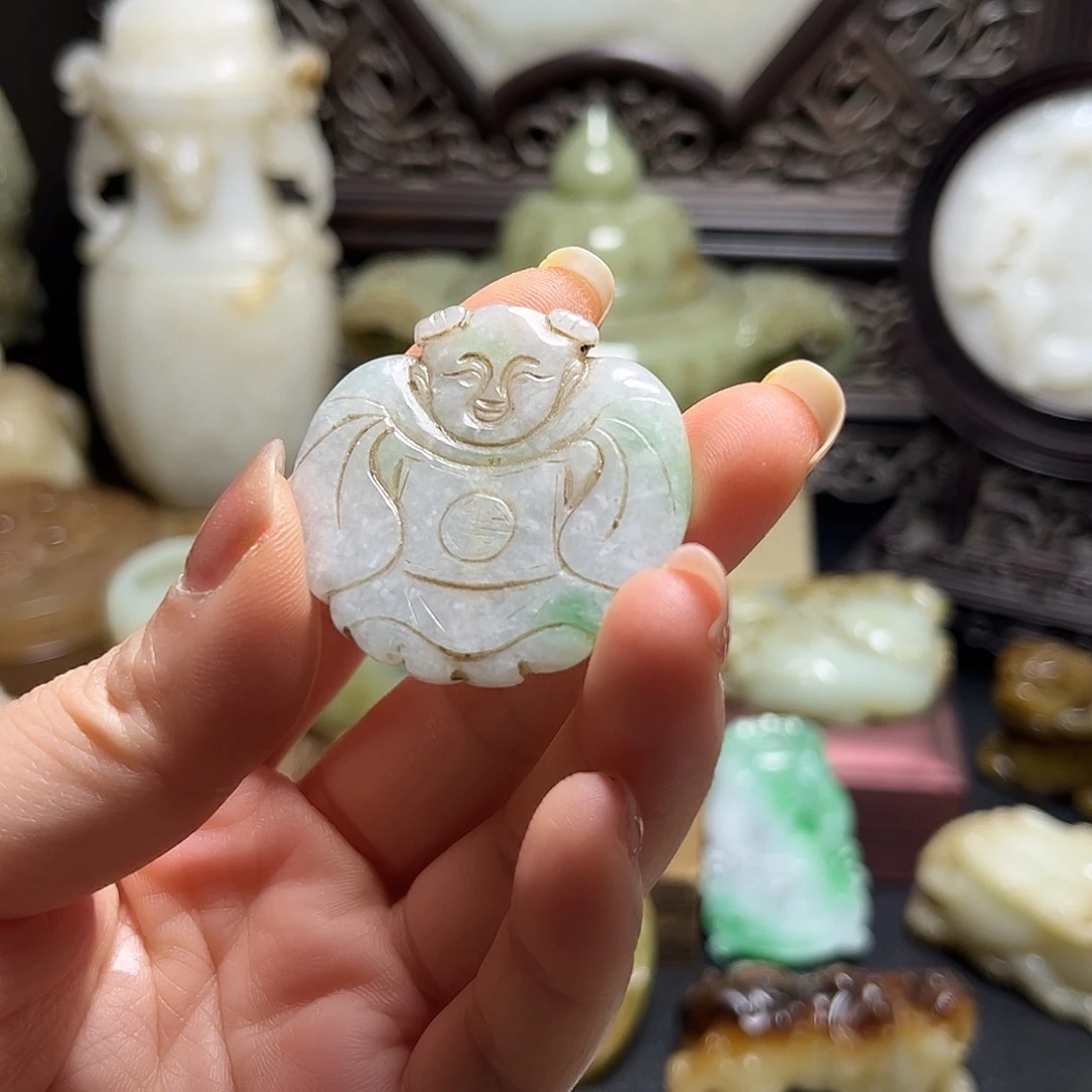 和田玉（糖玉）未镶嵌挂件