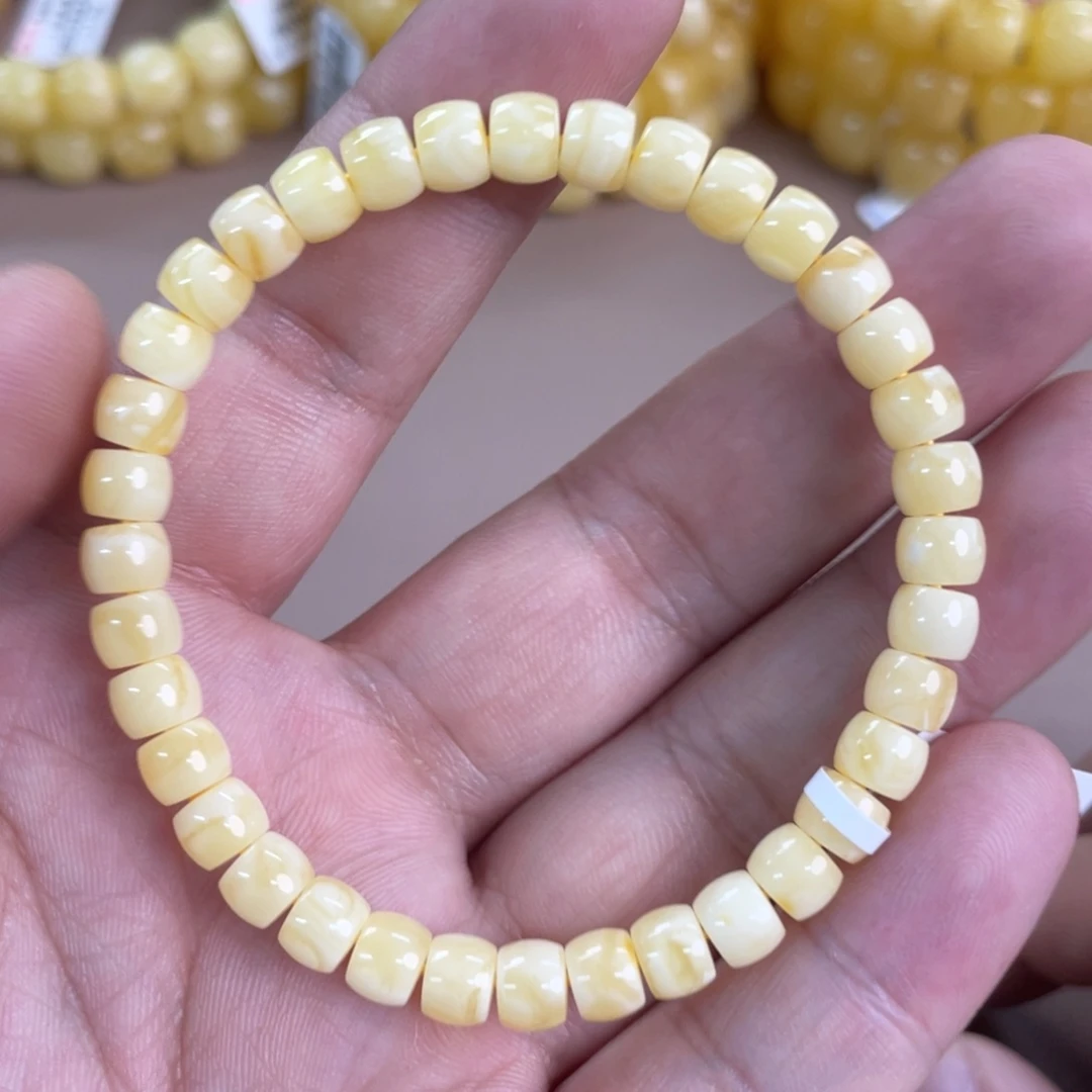 琥珀裸石未镶嵌161000000000