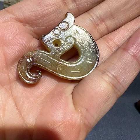 未镶嵌和田玉（糖玉）珠宝奇石