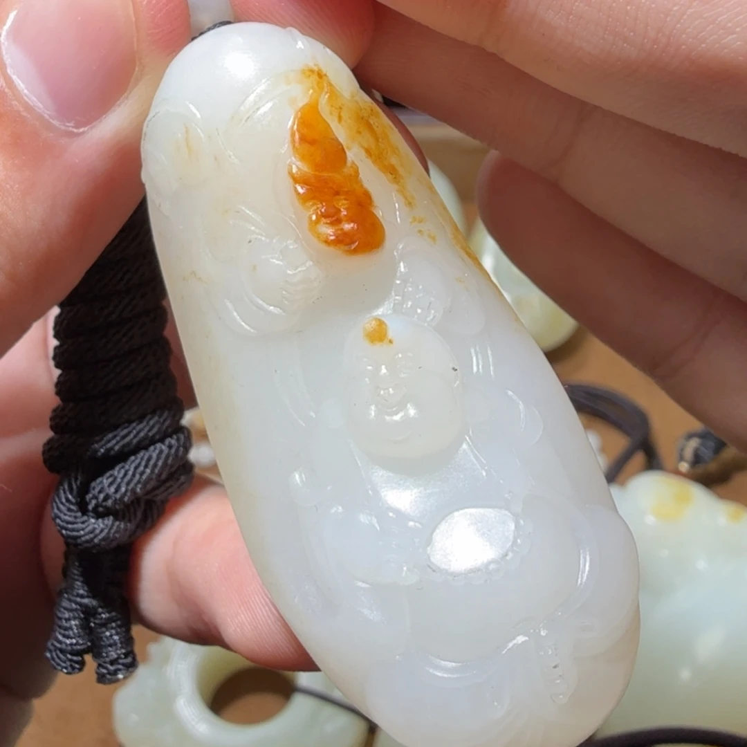 未镶嵌和田玉挂件