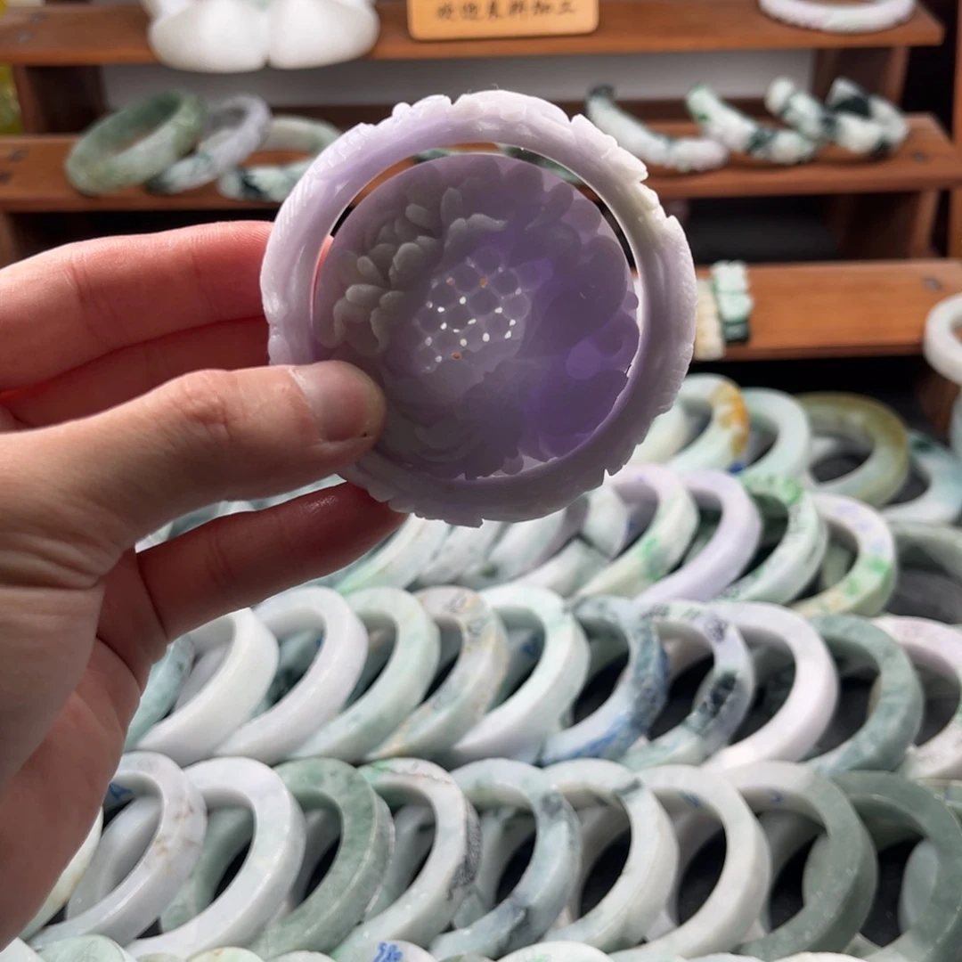 定制翡翠未镶嵌翡翠