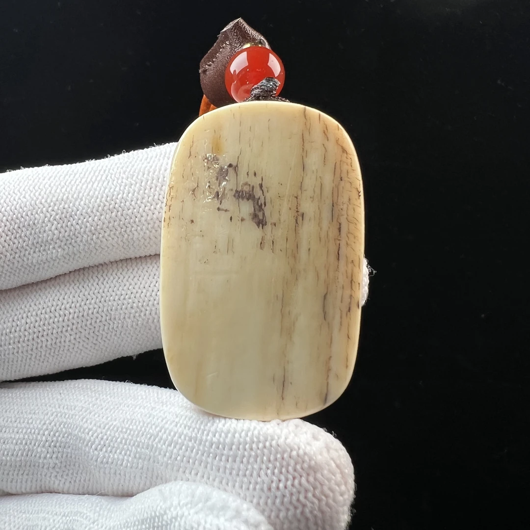 P1683天然猛犸牙金皮 肥皂无事牌 26*41*22mm支持鉴定 假一罚四