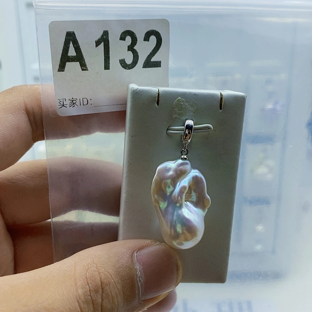 淡水珍珠颈饰合金