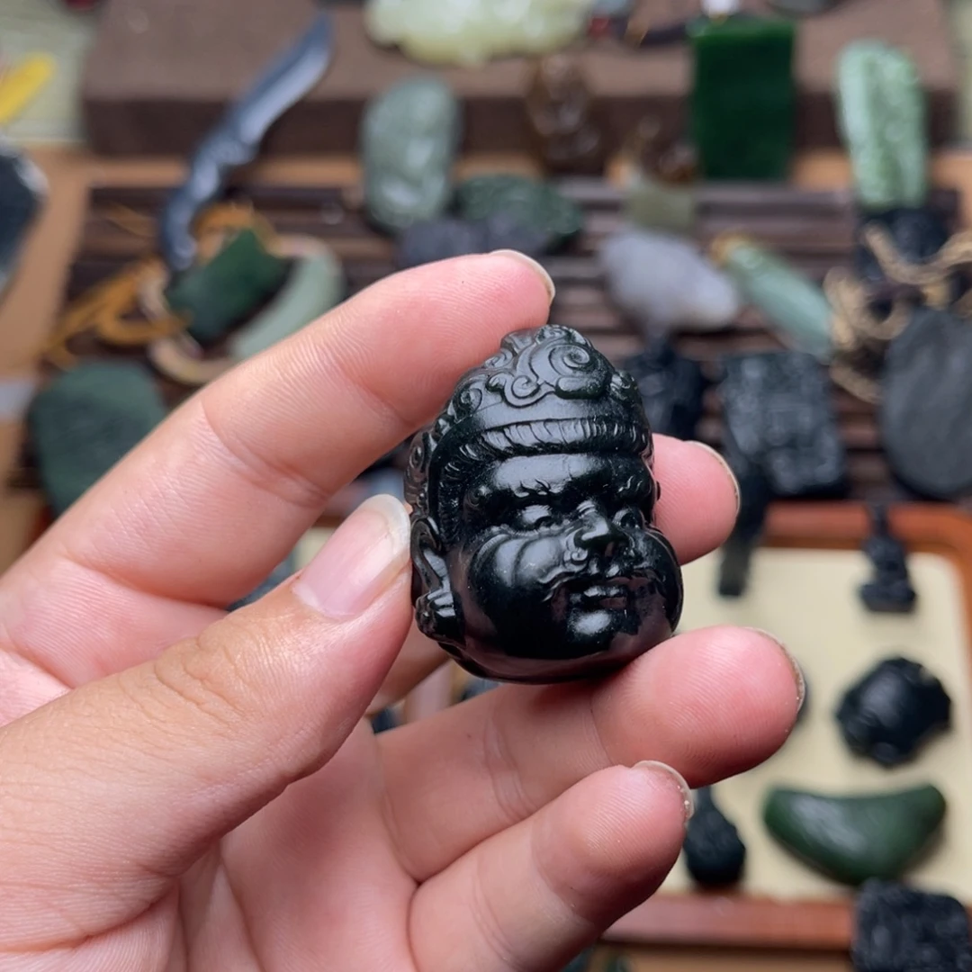 哇***塞和田玉未镶嵌挂件