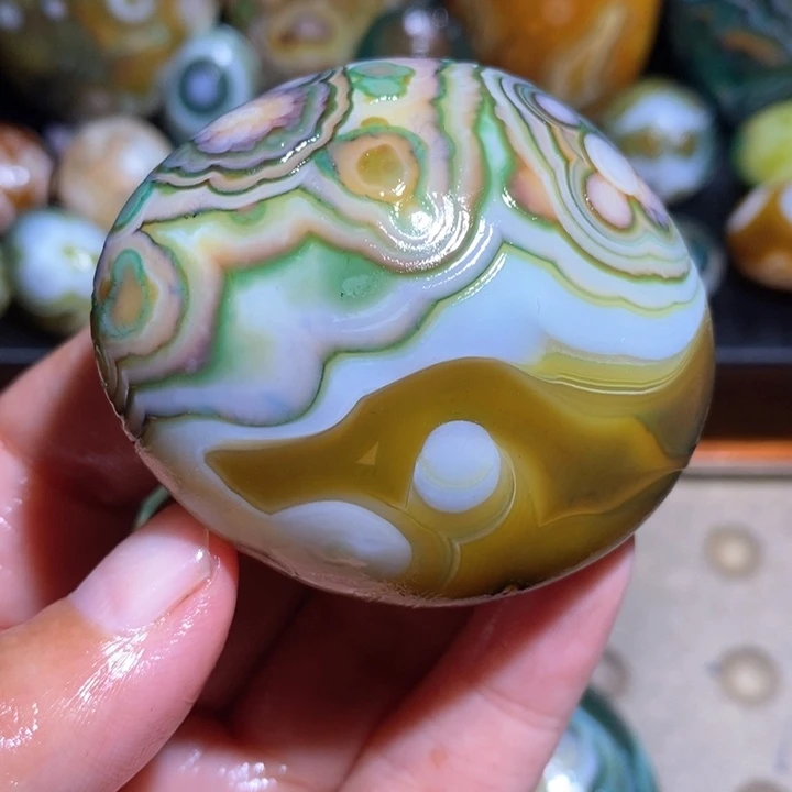 玛瑙/玉髓未镶嵌珠宝半成品