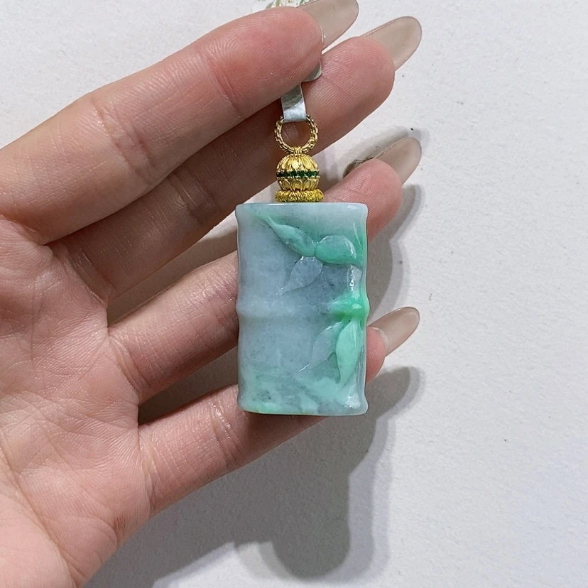 【闪购商品】颈饰未镶嵌翡翠