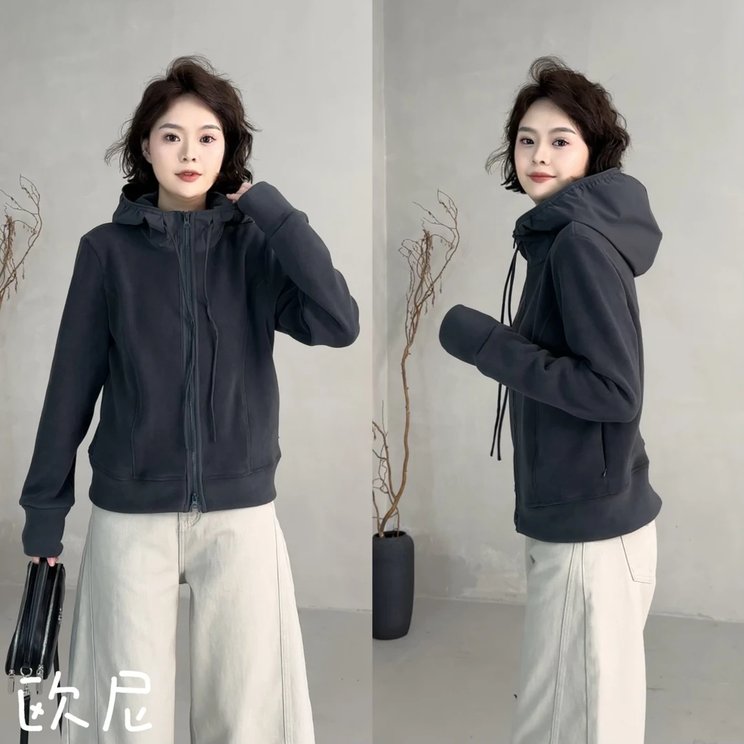 欧尼私服 2025秋季拼接拉链奥粒绒抽绳连帽卫衣长袖上衣2509C6400