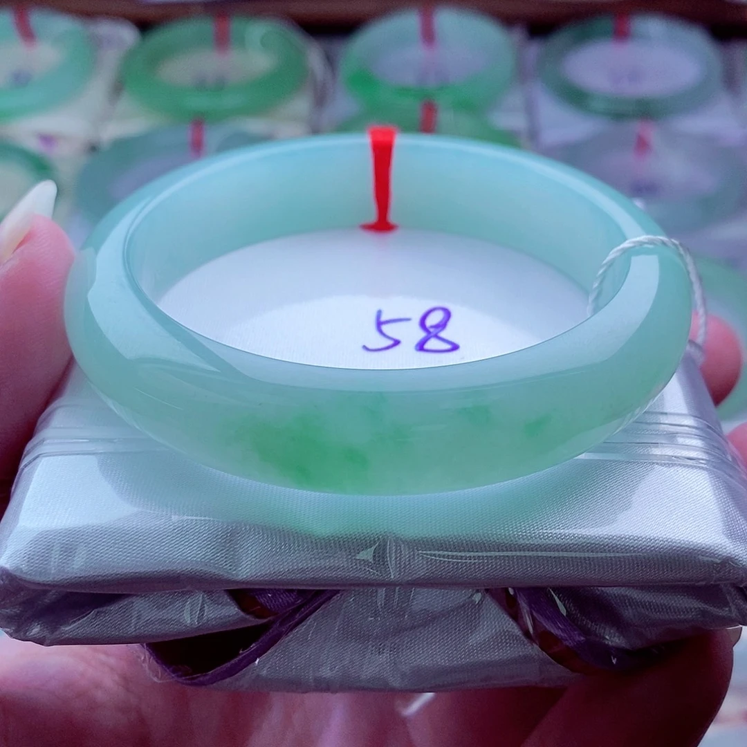 翡翠未镶嵌手镯208甜绿满绿飘绿花冰润细腻起胶