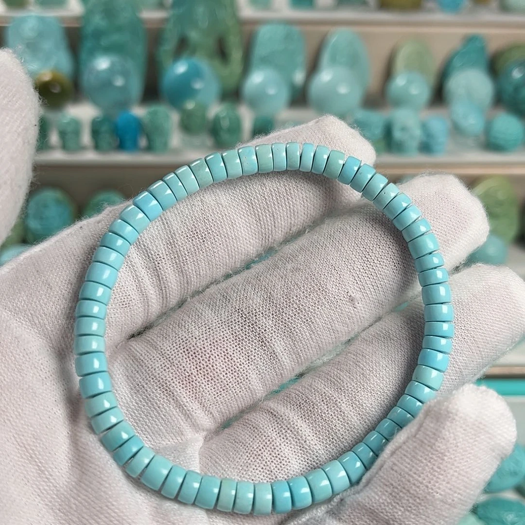 过***天绿松石未镶嵌珠宝奇石