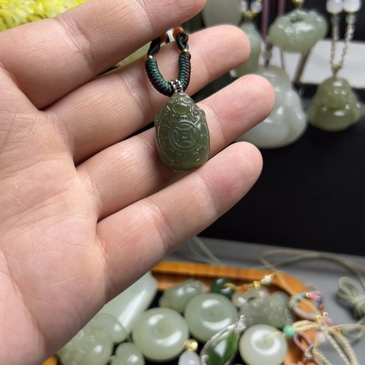 和田玉未镶嵌发饰