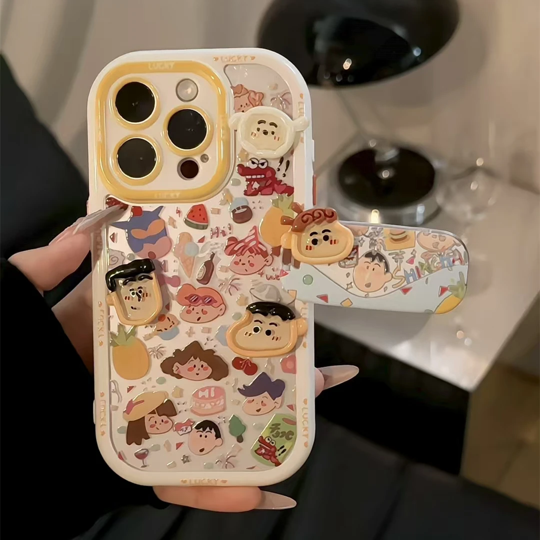 小新一家公仔适用苹果16华为p70vivo小米15oppo奶油支架手机壳