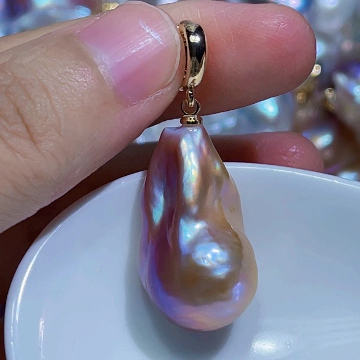 颈饰未镶嵌淡水珍珠