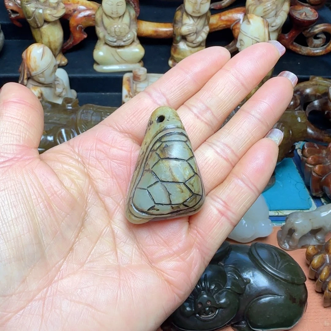 和田玉挂件未镶嵌