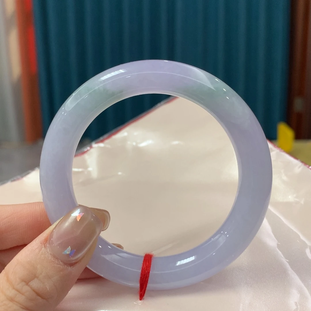 未镶嵌手镯翡翠无****.完美者慎拍 圈口55.5