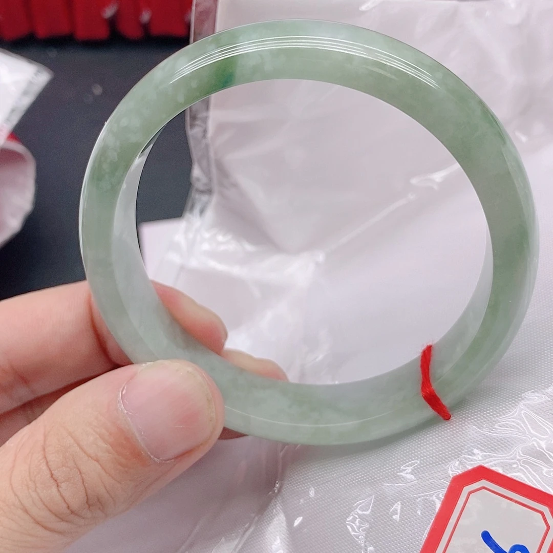 非金属无翡手镯3666666