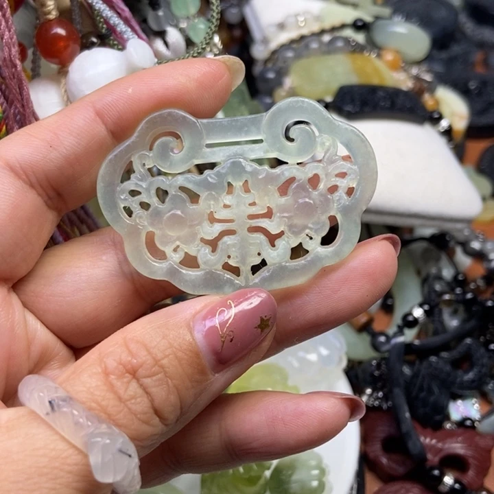 蛇纹石玉合金颈饰