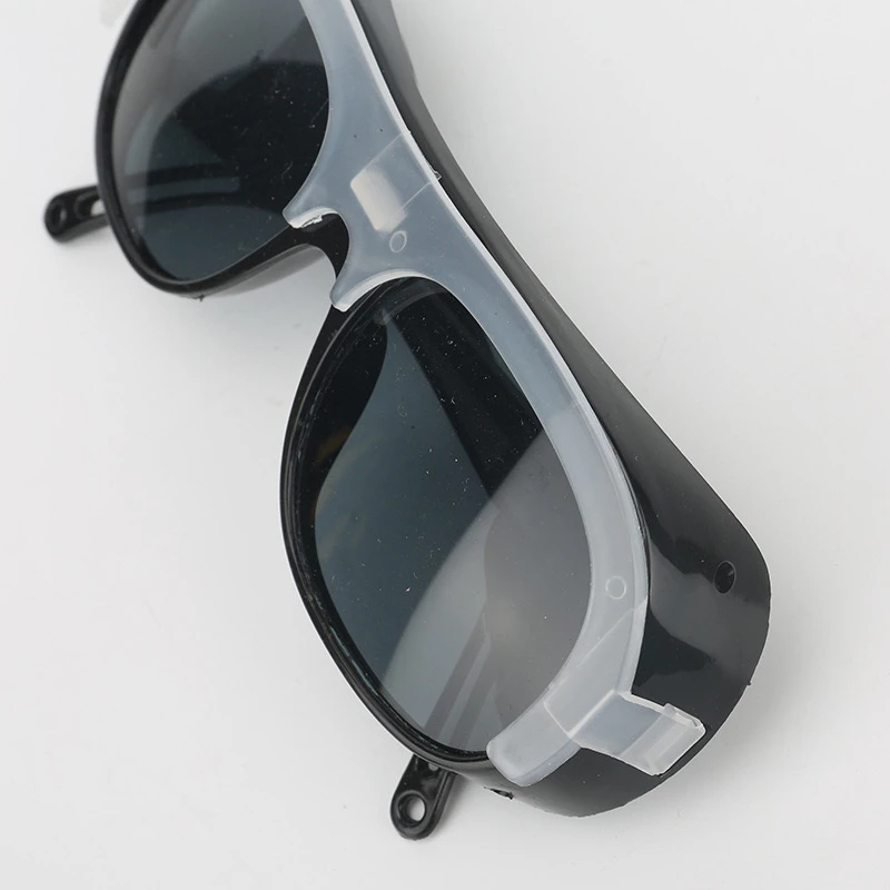 双层焊工眼镜挂耳式