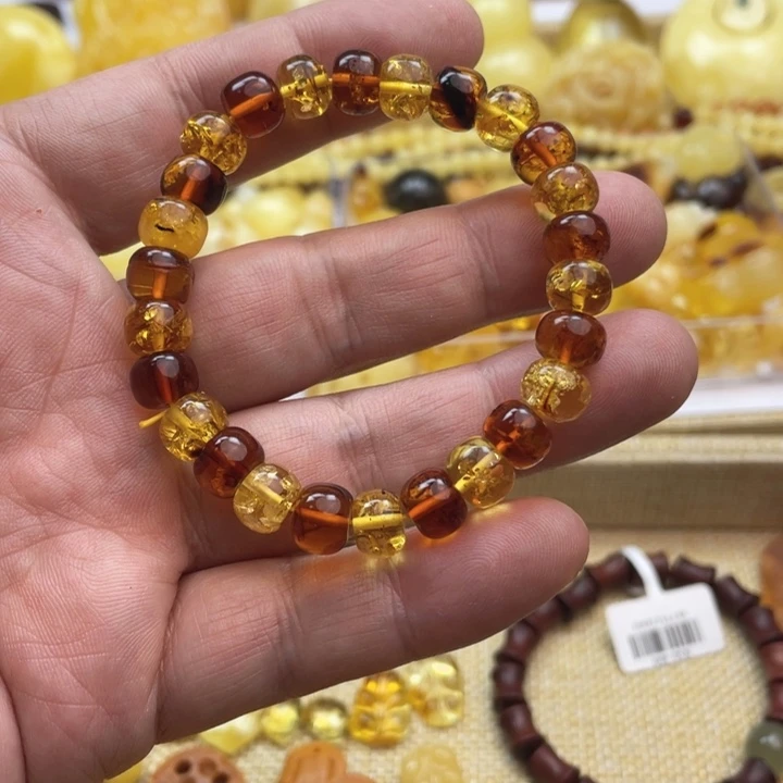 蜜蜡手串未镶嵌吊坠