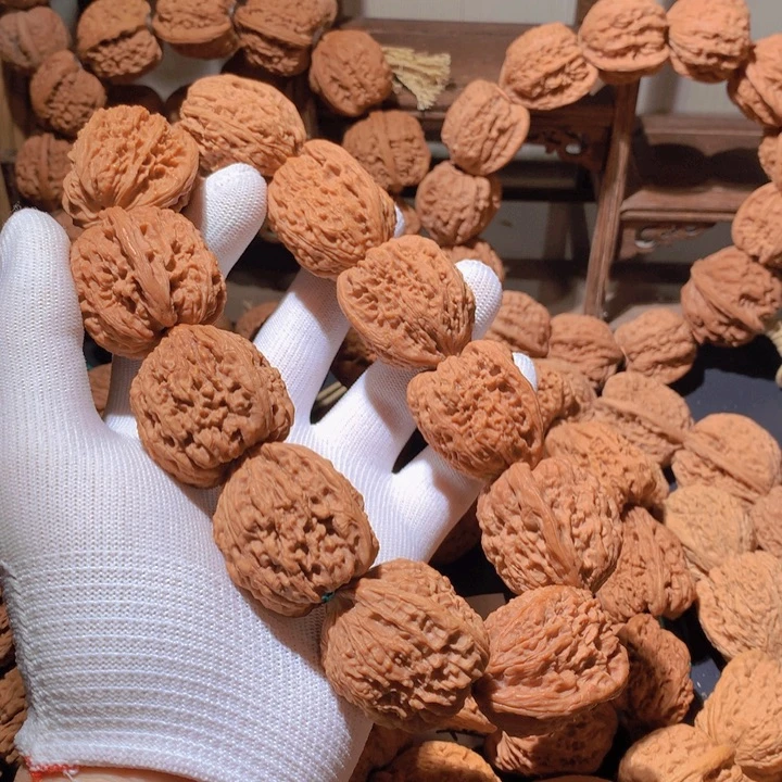 *****文玩核桃手串南疆石