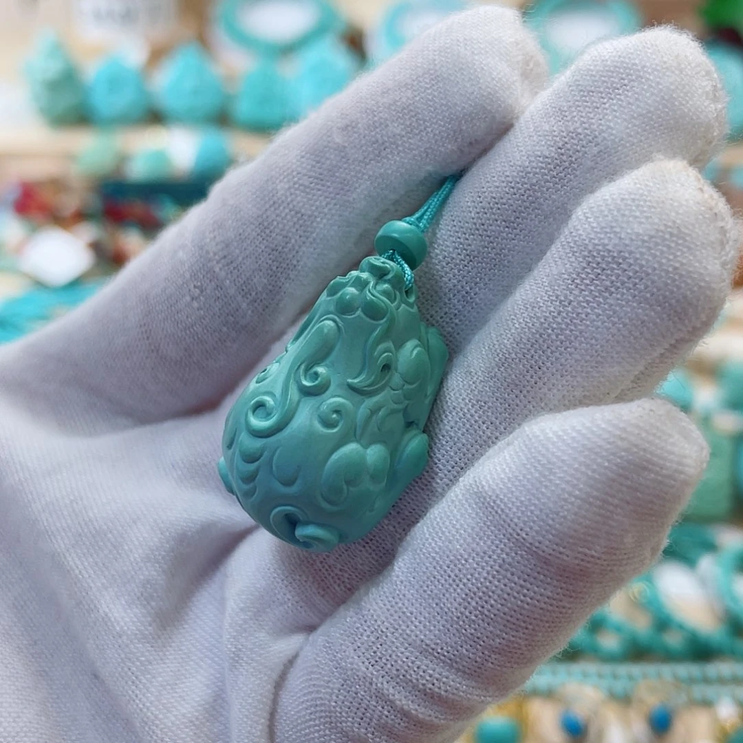 未镶嵌绿松石珠宝奇石