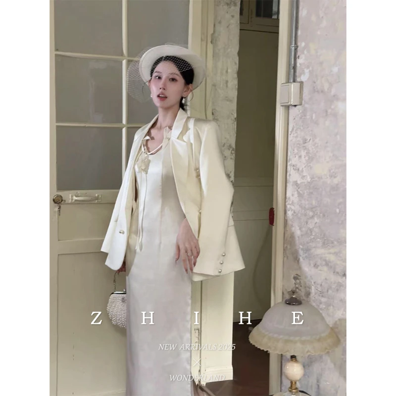 无艳一禾【月下爱丽丝】法式人棉西装料宽松蝴蝶装饰外套+裙子