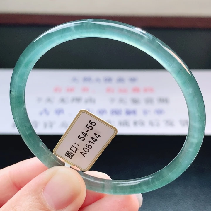 翡翠未镶嵌手镯翡翠手镯51