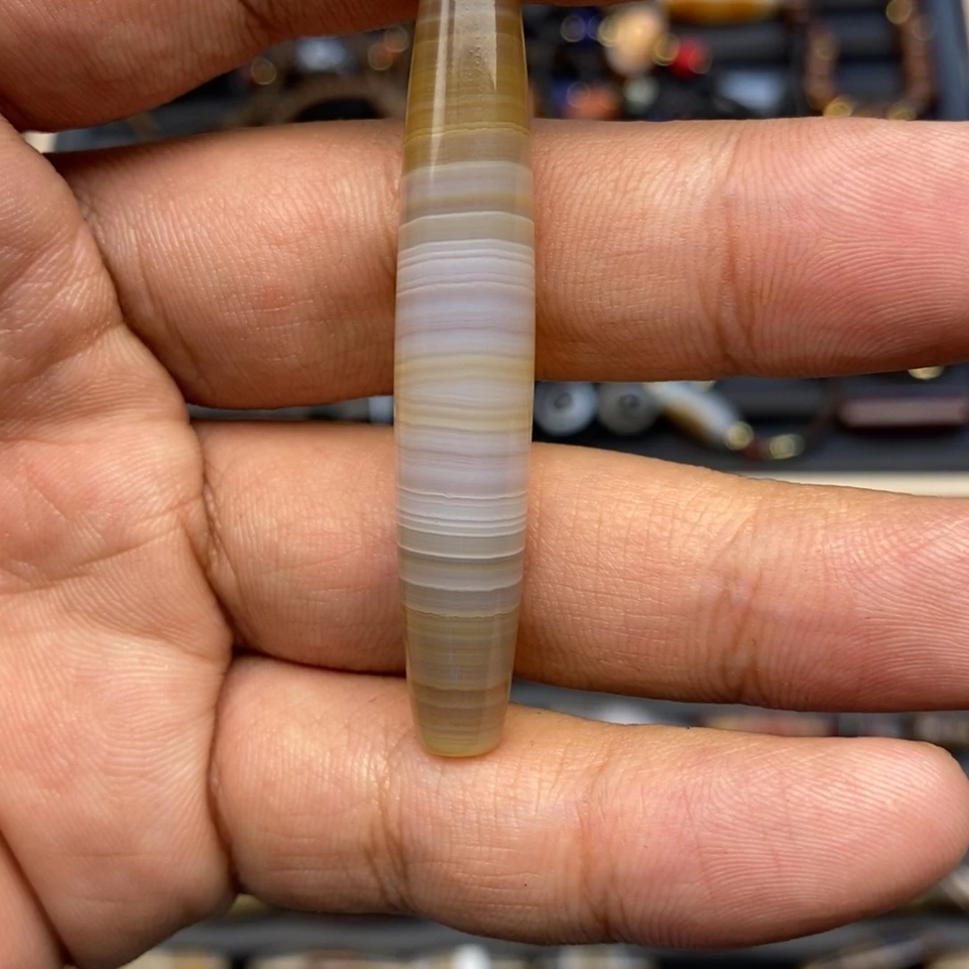 未镶嵌玛瑙/玉髓珠宝奇石《****》