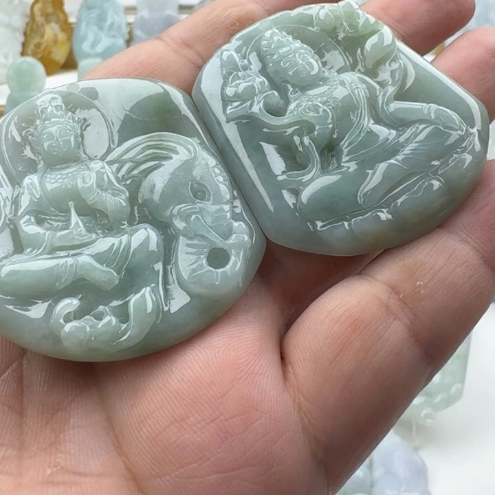 翡翠未镶嵌颈饰天然缅甸A货翡翠