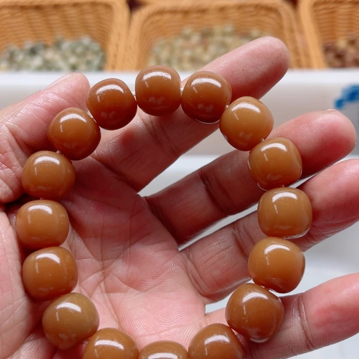 吊坠白玉菩提14焦糖桶珠手串
