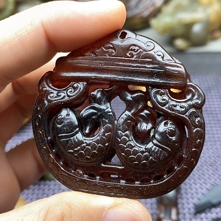 未镶嵌蛇纹石玉颈饰