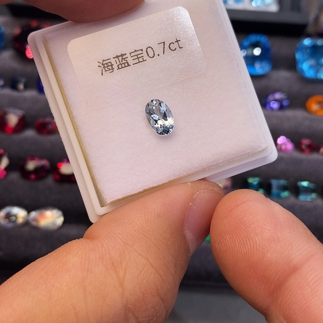 海蓝宝石裸石未镶嵌