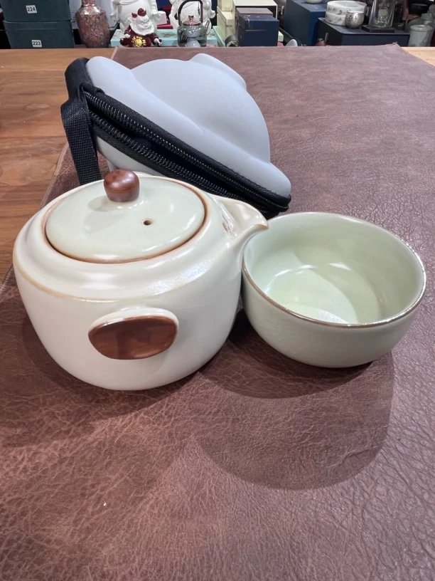 396象牙黄一壶一杯旅行茶具