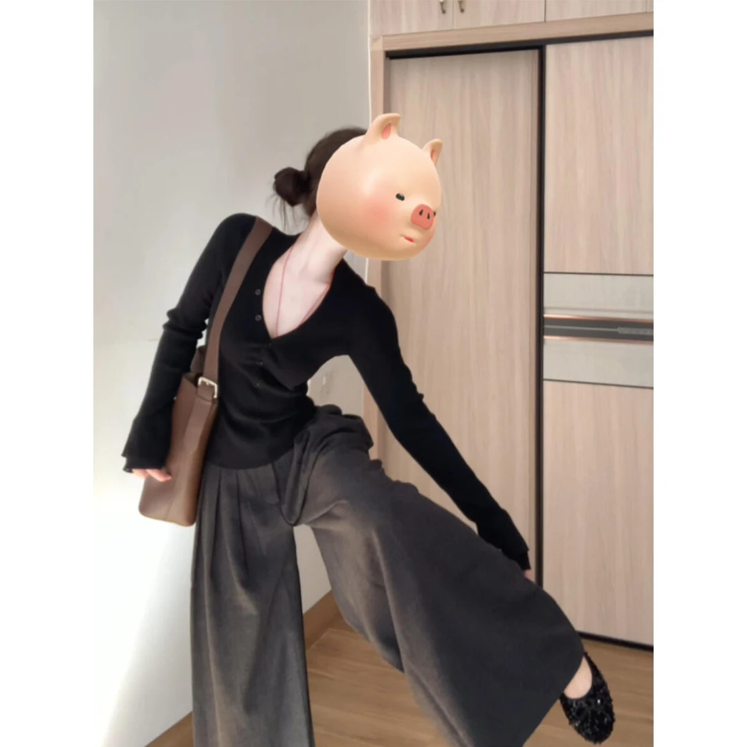韩系辣妹V领针织衫休闲裤套装女秋冬新款超好看上衣阔腿裤两件套