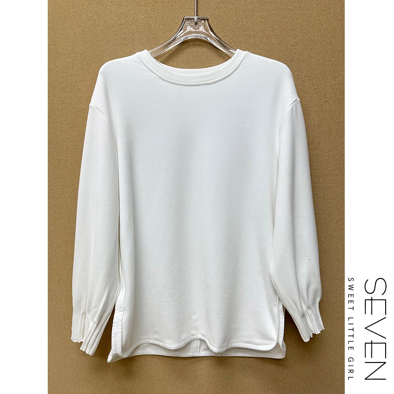 ②七七146小个子冬季保暖设计感双面德绒百搭T恤女打底上衣小美说