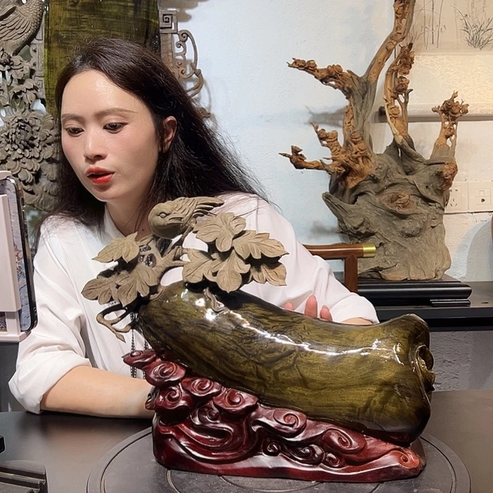 楠木木雕摆件【瓜瓜来财】