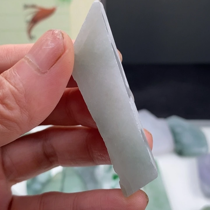 颈饰未镶嵌翡翠缅甸翡翠A货边角