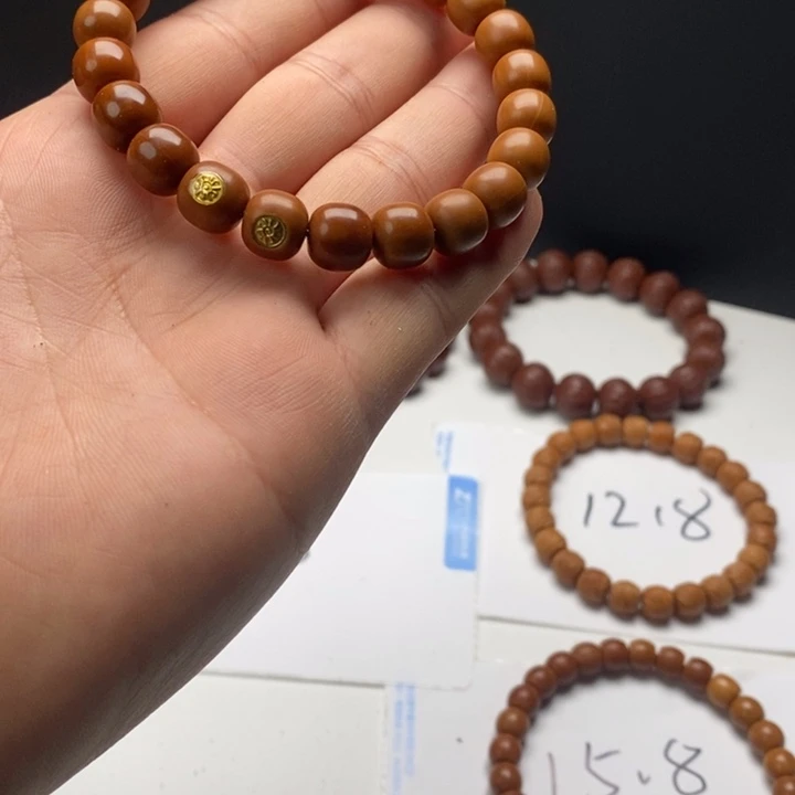 猴头核桃吊坠返油款老型