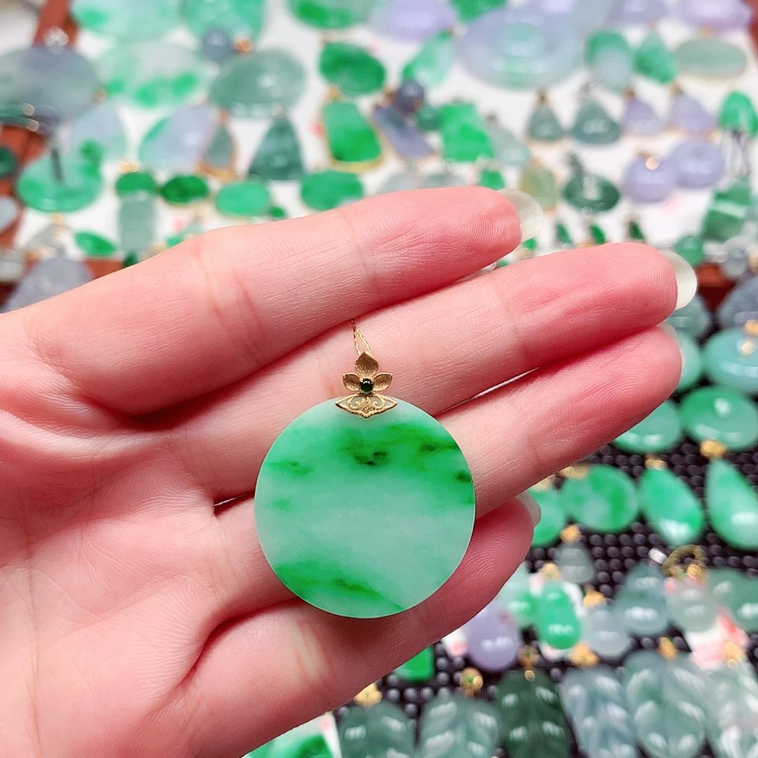 翡翠18K金镶嵌吊坠(不含链)